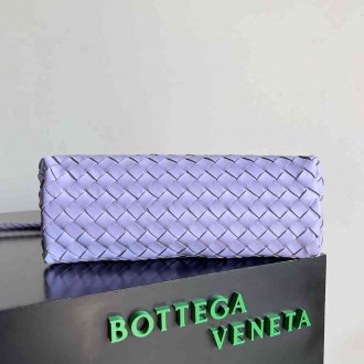 Bottega Veneta Andiamo Small East West Bag in Lilas Intrecciato Lambskin