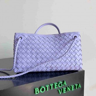 Bottega Veneta Andiamo Small East West Bag in Lilas Intrecciato Lambskin