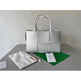 Bottega Veneta Arco Small Tote In White Grained Leather