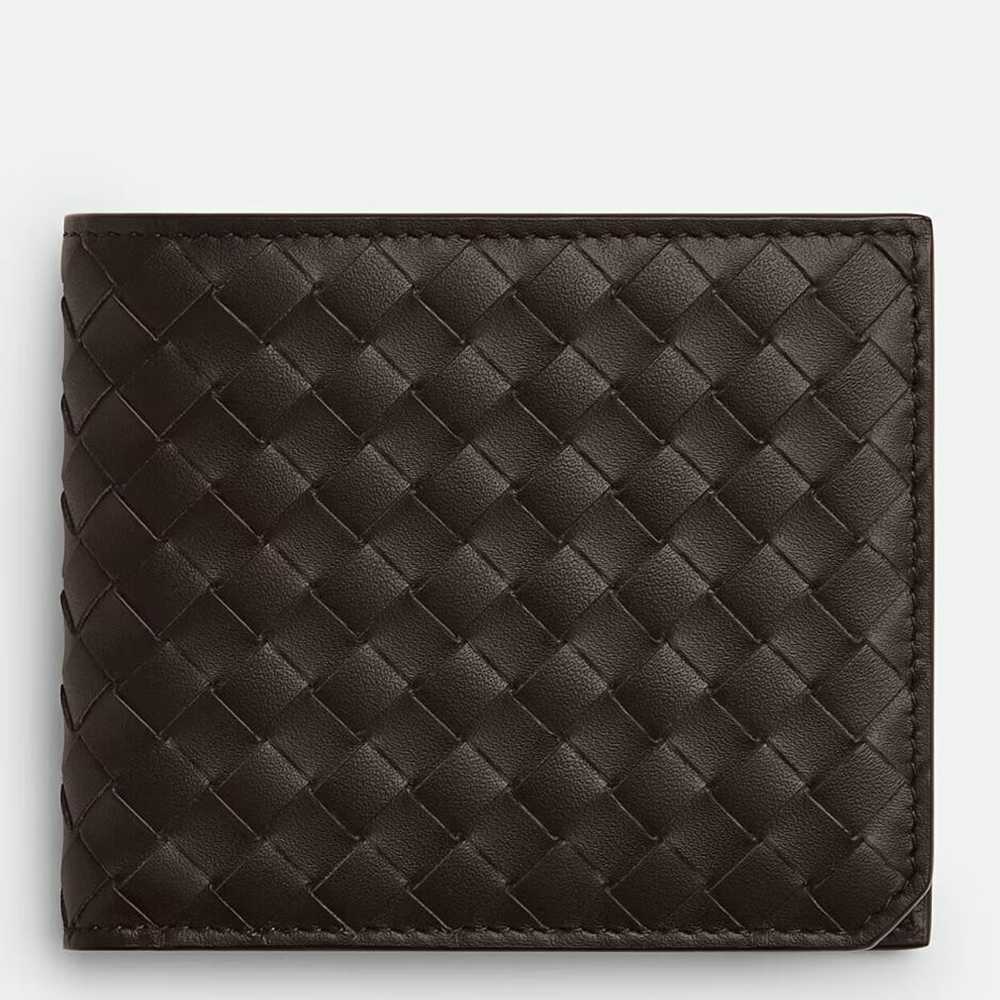 Bottega Veneta Bi-fold Wallet with Coin Purse in Fondant Intrecciato Calfskin