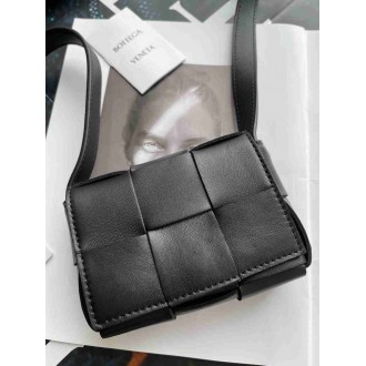 Bottega Veneta Candy Cassette Bag In Black Lambskin