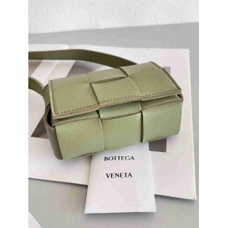 Bottega Veneta Candy Cassette Bag In Travertine Lambskin