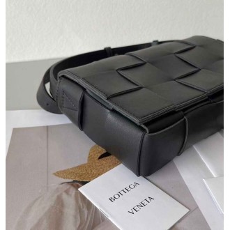 Bottega Veneta Cassett Bag In Black Intrecciato Lambskin