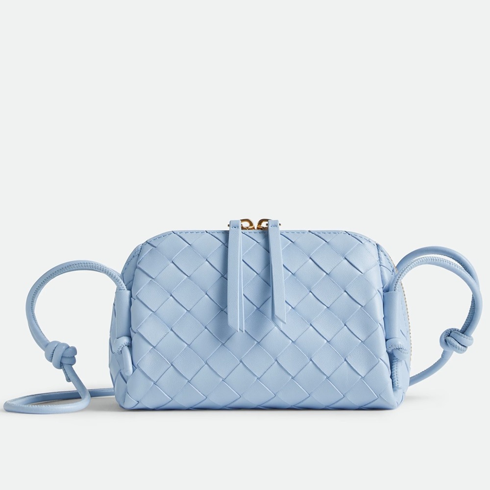 Bottega Veneta Concert Pouch in Lunar Intrecciato Lambskin