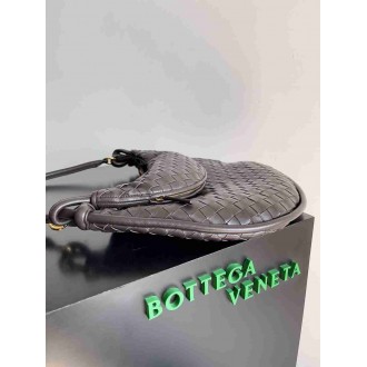 Bottega Veneta Gemelli Large Bag in Fondant Intrecciato Lambskin