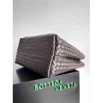 Bottega Veneta Large Andiamo bag In Fondant Intrecciato Lambskin