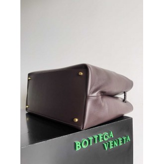 Bottega Veneta Large Andiamo Bag in Fondant Smooth Calfskin