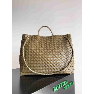 Bottega Veneta Large Andiamo Bag in Khaki Intrecciato Lambskin