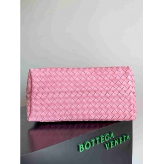 Bottega Veneta Large Andiamo Bag in Pink Intrecciato Lambskin