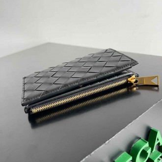 Bottega Veneta Medium Bi-Fold Wallet in Black Intrecciato Lambskin