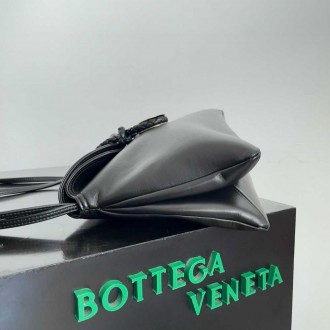 Bottega Veneta Medium Liberta Bag in Black Calfskin