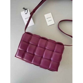 Bottega Veneta Padded Cassette Bag In Cinnabar Lambskin