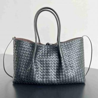Bottega Veneta Pinacoteca Small Bag in Black Intrecciato Calfskin