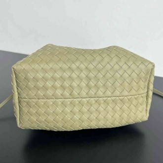 Bottega Veneta Pinacoteca Small Bag in Travertine Intrecciato Calfskin