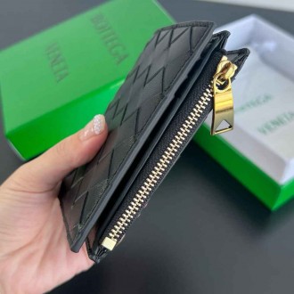 Bottega Veneta Small Bi-Fold Wallet in Black Intrecciato Lambskin