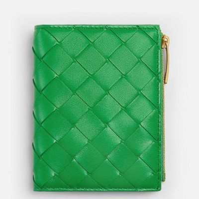 Bottega Veneta Small Bi-Fold Wallet in Green Intrecciato Lambskin