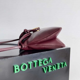 Bottega Veneta Small Liberta Bag in Barolo Calfskin