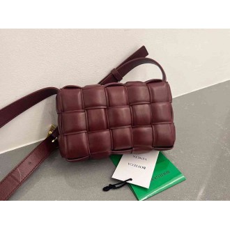 Bottega Veneta Small Padded Cassette Bag In Barolo Lambskin