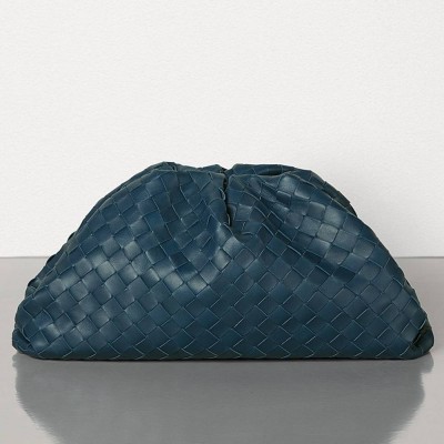 Bottega Veneta The Pouch Clutch In Dark Blue Intrecciato Leather