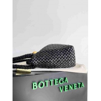 Bottega Veneta Tosca Bag in Black Intrecciato Calfskin