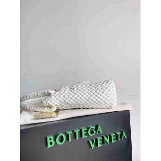 Bottega Veneta Tosca Bag in White Intrecciato Calfskin