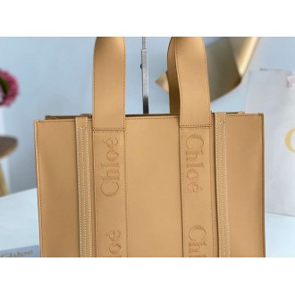 Chloe Woody Medium Tote Bag In Beige Calfskin