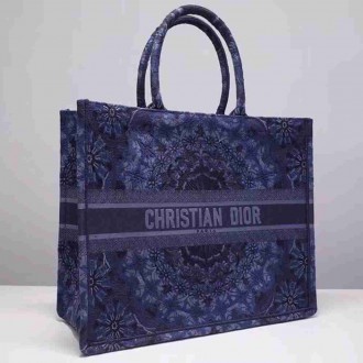 Dior Large Book Tote Bag In Blue KaleiDiorscopic Embroidered Cotton