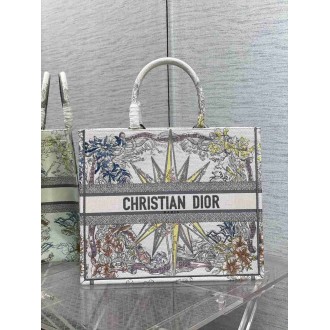 Dior Large Dior Book Tote In Multicolor Reve d'Infini Embroidery