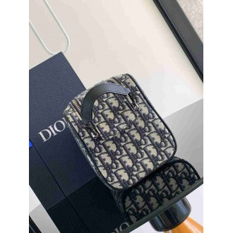 Dior Toiletry Bag in Dior Beige Oblique Jacquard
