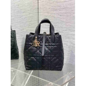 Dior Toujours Vertical Medium Tote Bag in Black Macrocannage Calfskin