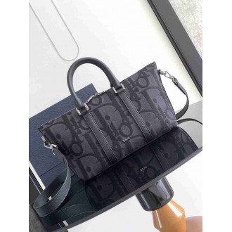 Dior Weekender 25 Bag in Black Maxi Dior Oblique Jacquard