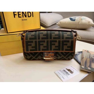 Fendi Baguette Medium Bag In Green Denim
