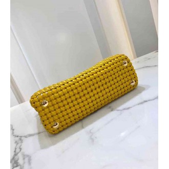 Fendi Peekaboo Medium Bag In Yellow Interlace Leather