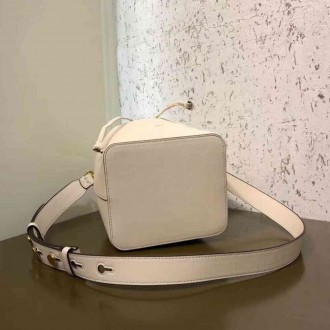 Fendi Small Mon Tresor Bucket Bag In White Calfskin