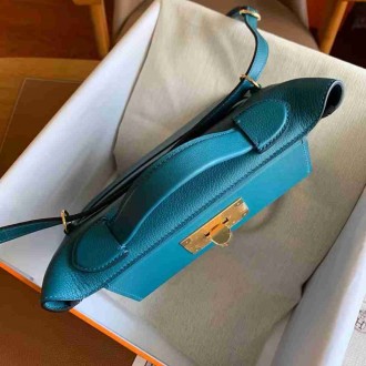 Hermes 24 24 Mini 21 Handmade Bag in Vert Bosphore Evercolor Leather