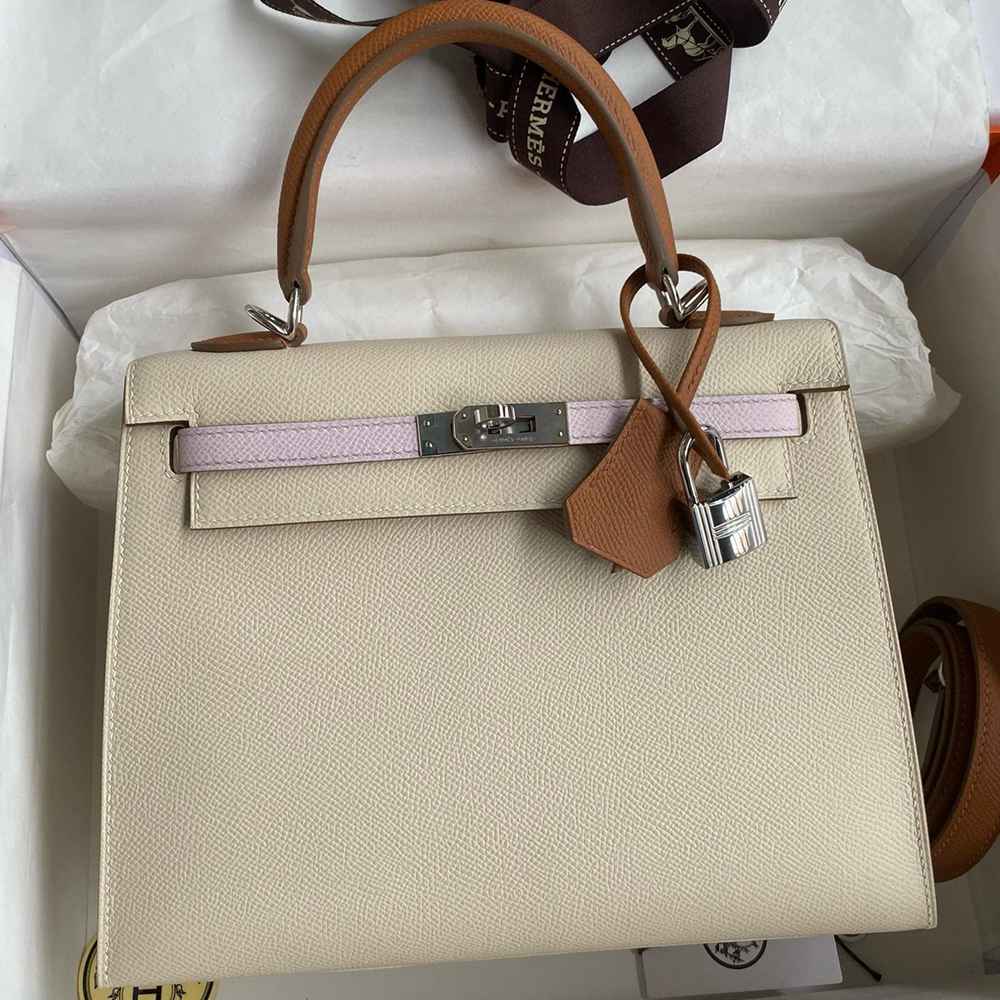 Hermes HSS Kelly 25 Sellier Bag in Craie Gold Mauve Pale Epsom Calfskin