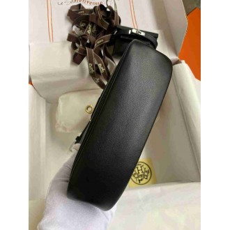 Hermes Kelly Moove Handmade Bag in Black Swift Calfskin