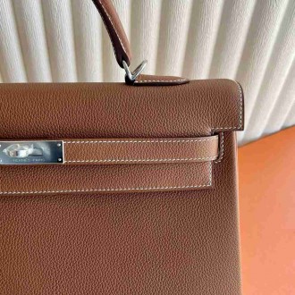 Hermes Kelly Retourne 35 Handmade Bag in Gold Clemence Leather