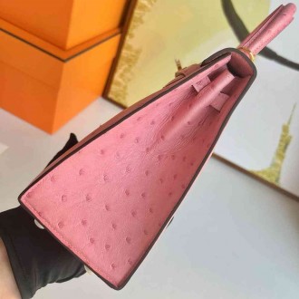 Hermes Kelly Sellier 25 Handmade Bag in Rose Bubblegum Ostrich Leather