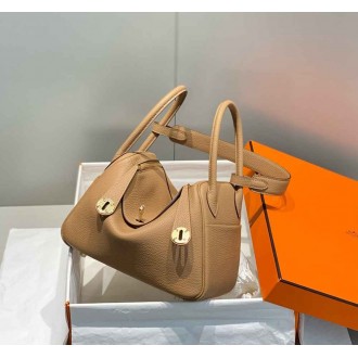 Hermes Lindy 26cm Bag In Chai Clemence Leather GHW