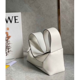 Loewe Puzzle Hobo Bag In White Nappa Calfskin