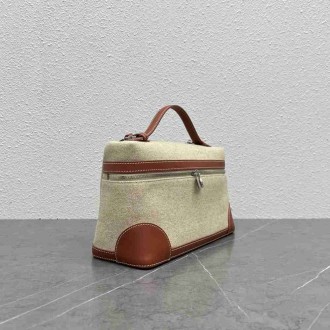 Loro Piana Extra Pocket Pouch L19 in Linen