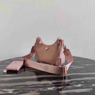 Prada Re-Edition 2005 Shoulder Bag In Pink Saffiano Leather