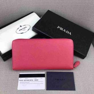 Prada Zipped Wallet In Pink Saffiano Leather