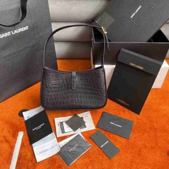 Saint Laurent Le 5 a 7 Hobo Bag In Black Crocodile-embossed Leather