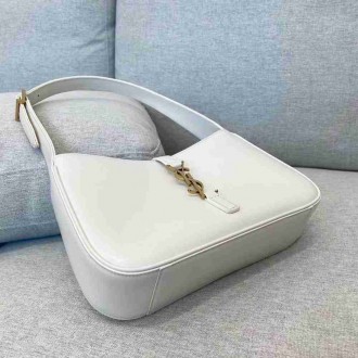 Saint Laurent Le 5 a 7 Hobo Bag In White Leather