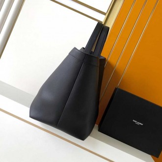 Saint Laurent Y Tote Bag in Black Calfskin