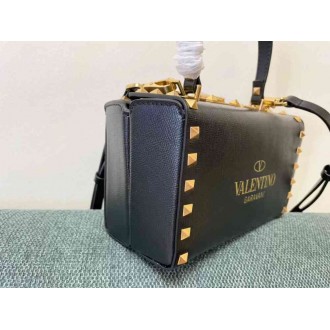 Valentino Rockstud Alcove Box Bag In Black Calfskin