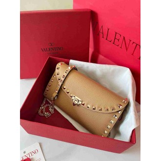 Valentino Rockstud Wallet with Chain in Beige Grained Leather